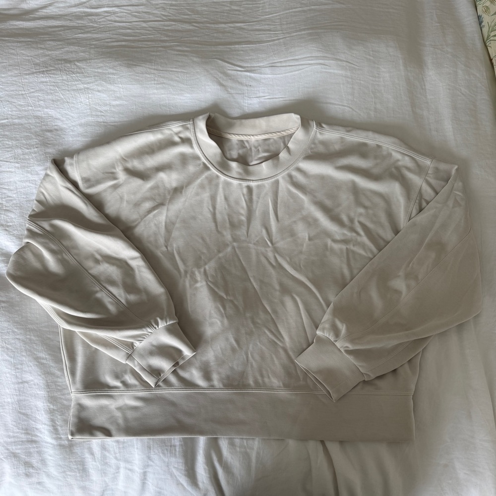 Lululemon - Cream Pullover
